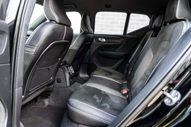 Volvo XC40 (2022) thumbnail 9