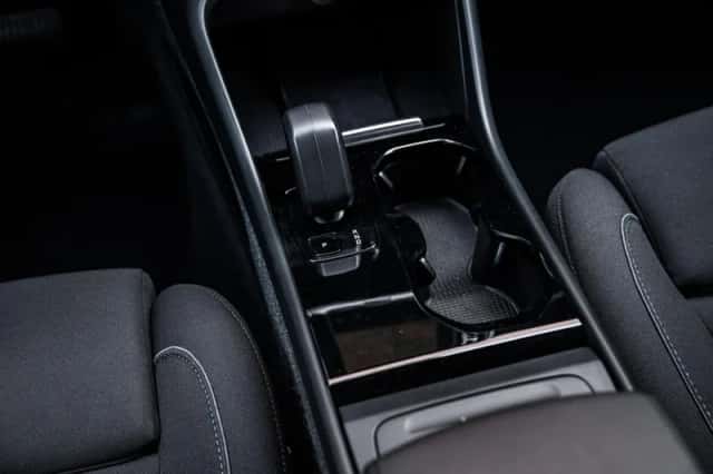 Volvo XC40 (2023) thumbnail 13