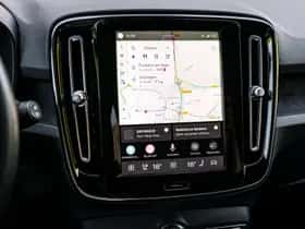 Volvo XC40 (2023) thumbnail 17