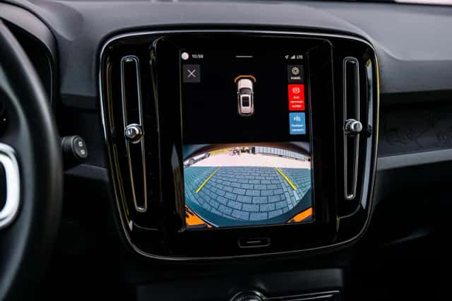 Volvo XC40 (2023) thumbnail 20