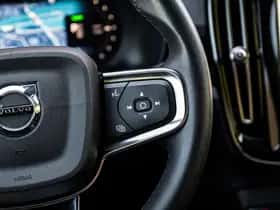 Volvo XC40 (2023) thumbnail 24