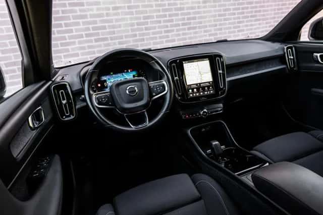 Volvo XC40 (2023) thumbnail 10