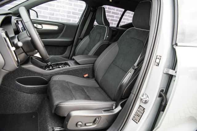 Volvo XC40 (2026) thumbnail 6