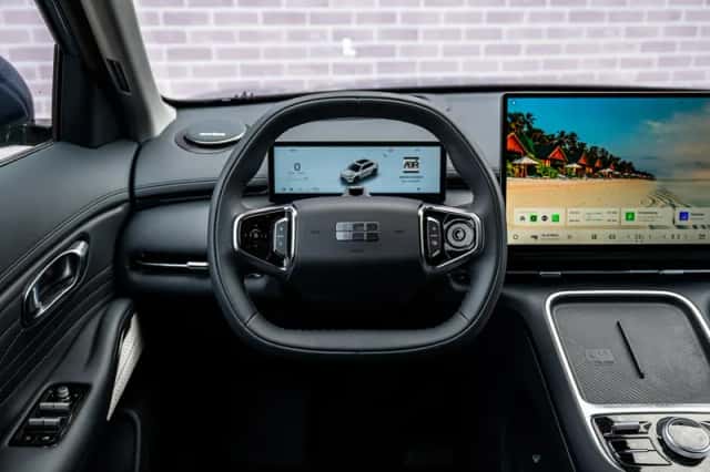 Geely Starray EM-i (2026) thumbnail 3