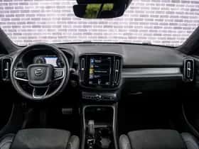 Volvo XC40 thumbnail 5