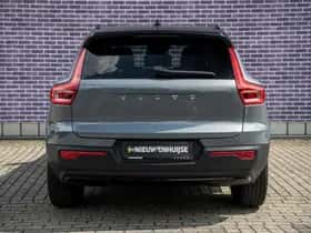 Volvo XC40 thumbnail 9