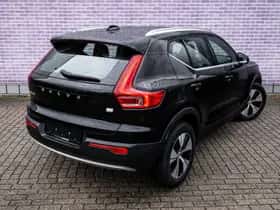 Volvo XC40 (2022) thumbnail 15