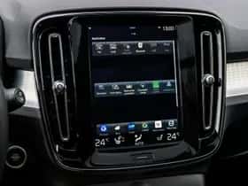 Volvo XC40 (2022) thumbnail 20