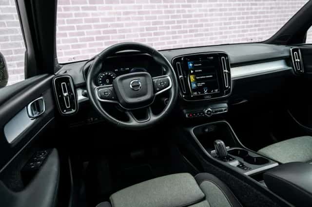 Volvo XC40 (2021) thumbnail 11