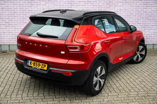 Volvo XC40 (2021) thumbnail 16