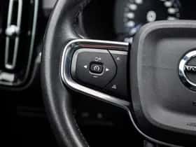 Volvo XC40 thumbnail 25