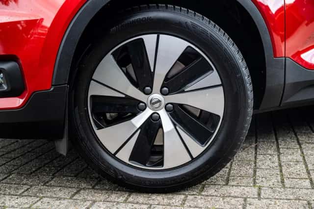 Volvo XC40 (2021) thumbnail 30