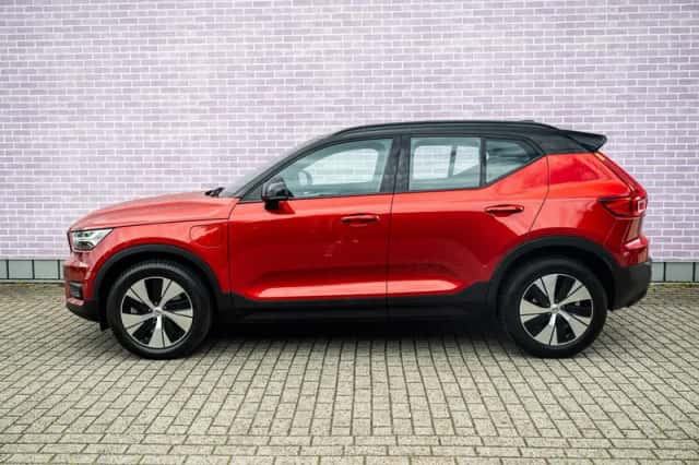 Volvo XC40 (2021) thumbnail 5