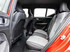 Volvo XC40 thumbnail 8