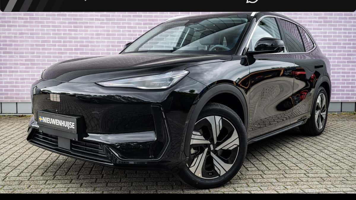Geely E5 — foto 1