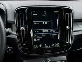 Volvo XC40 thumbnail 21