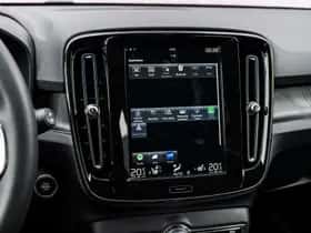 Volvo XC40 thumbnail 23
