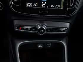 Volvo XC40 thumbnail 25