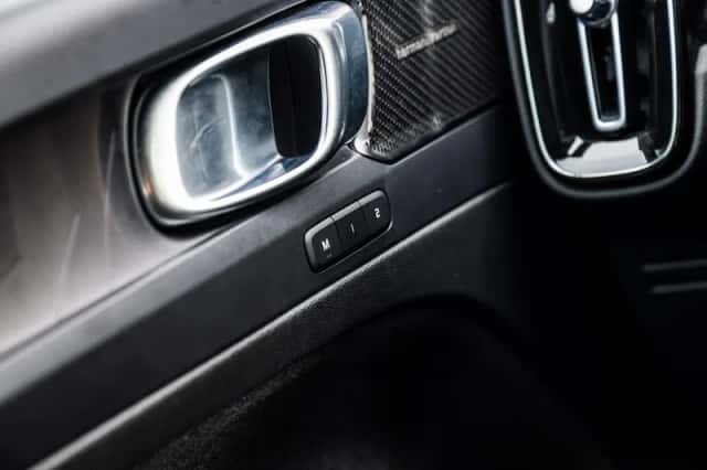 Volvo XC40 (2022) thumbnail 27
