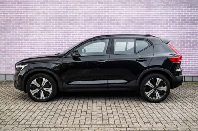 Volvo XC40 (2022) thumbnail 5