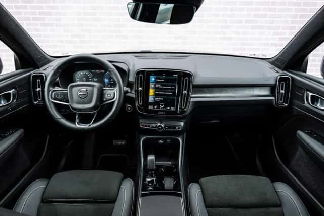 Volvo XC40 (2022) thumbnail 6