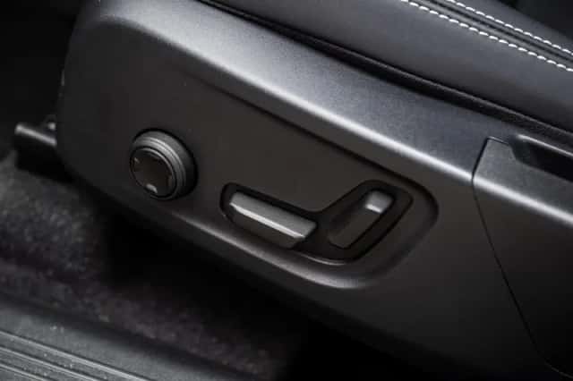 Volvo XC40 (2022) thumbnail 8
