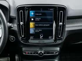 Volvo XC40 thumbnail 11
