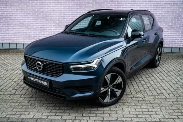 Volvo XC40 (2022) thumbnail 15