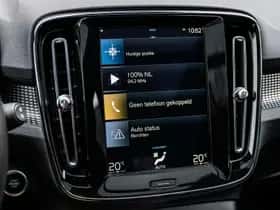 Volvo XC40 thumbnail 18