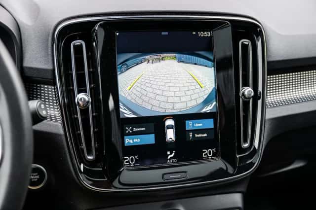 Volvo XC40 (2022) thumbnail 21