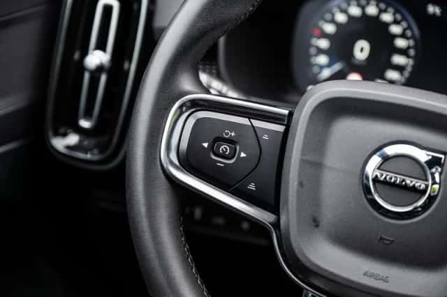 Volvo XC40 (2022) thumbnail 24