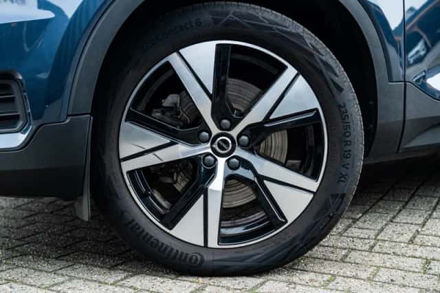 Volvo XC40 (2022) thumbnail 31