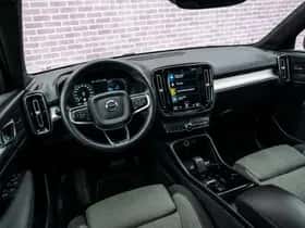 Volvo XC40 thumbnail 11