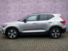 Volvo XC40 thumbnail 4