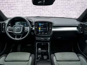 Volvo XC40 thumbnail 5