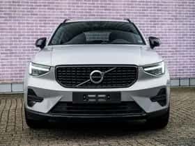 Volvo XC40 thumbnail 9