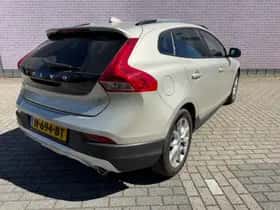 Volvo V40 thumbnail 2