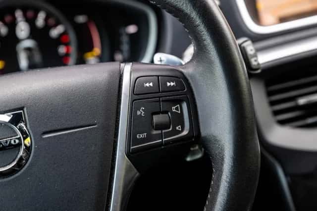 Volvo V40 (2019) thumbnail 26