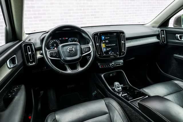 Volvo XC40 (2020) thumbnail 11