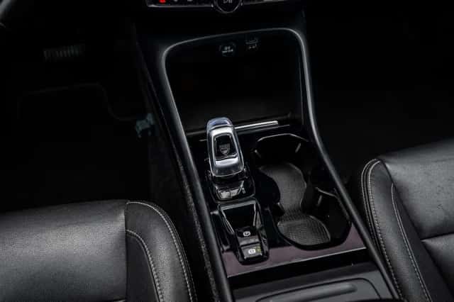 Volvo XC40 (2020) thumbnail 14