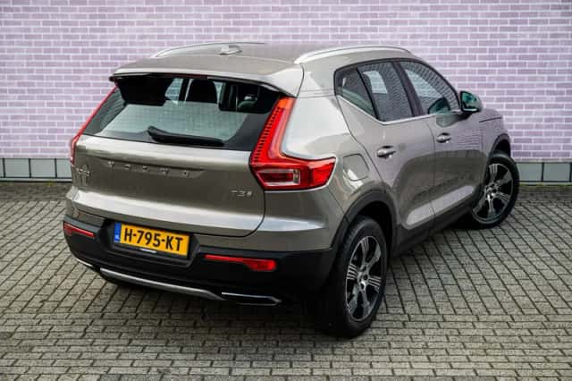 Volvo XC40 (2020) thumbnail 16