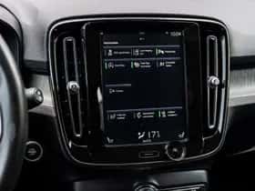 Volvo XC40 thumbnail 19