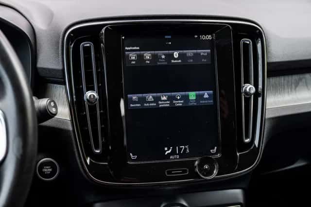 Volvo XC40 (2020) thumbnail 21