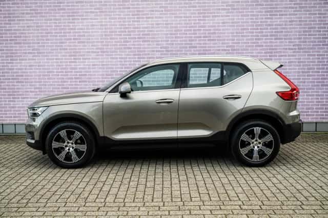 Volvo XC40 (2020) thumbnail 4