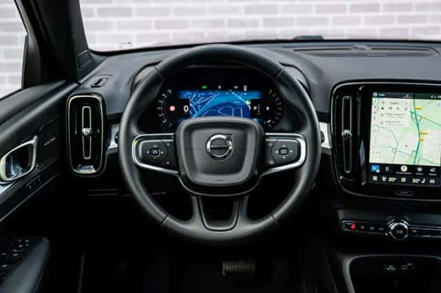 Volvo XC40 (2026) thumbnail 3