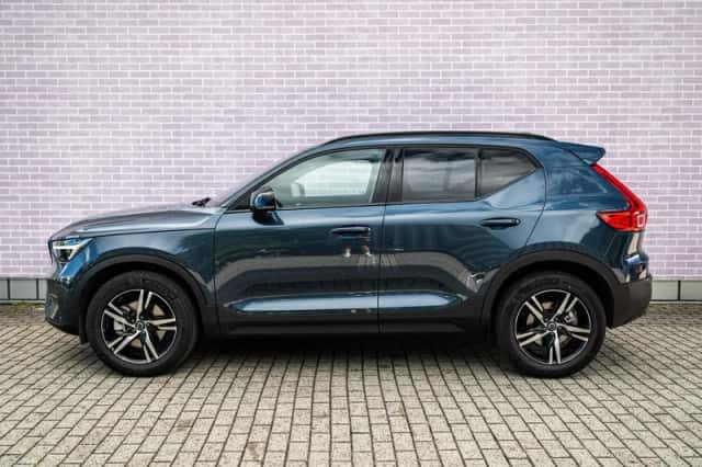 Volvo XC40 (2026) thumbnail 4
