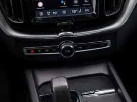 Volvo XC60 thumbnail 23