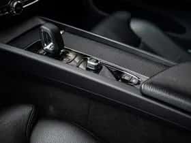 Volvo XC60 thumbnail 30