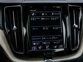Volvo XC60 (2021) thumbnail 18