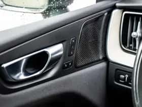 Volvo XC60 (2021) thumbnail 25
